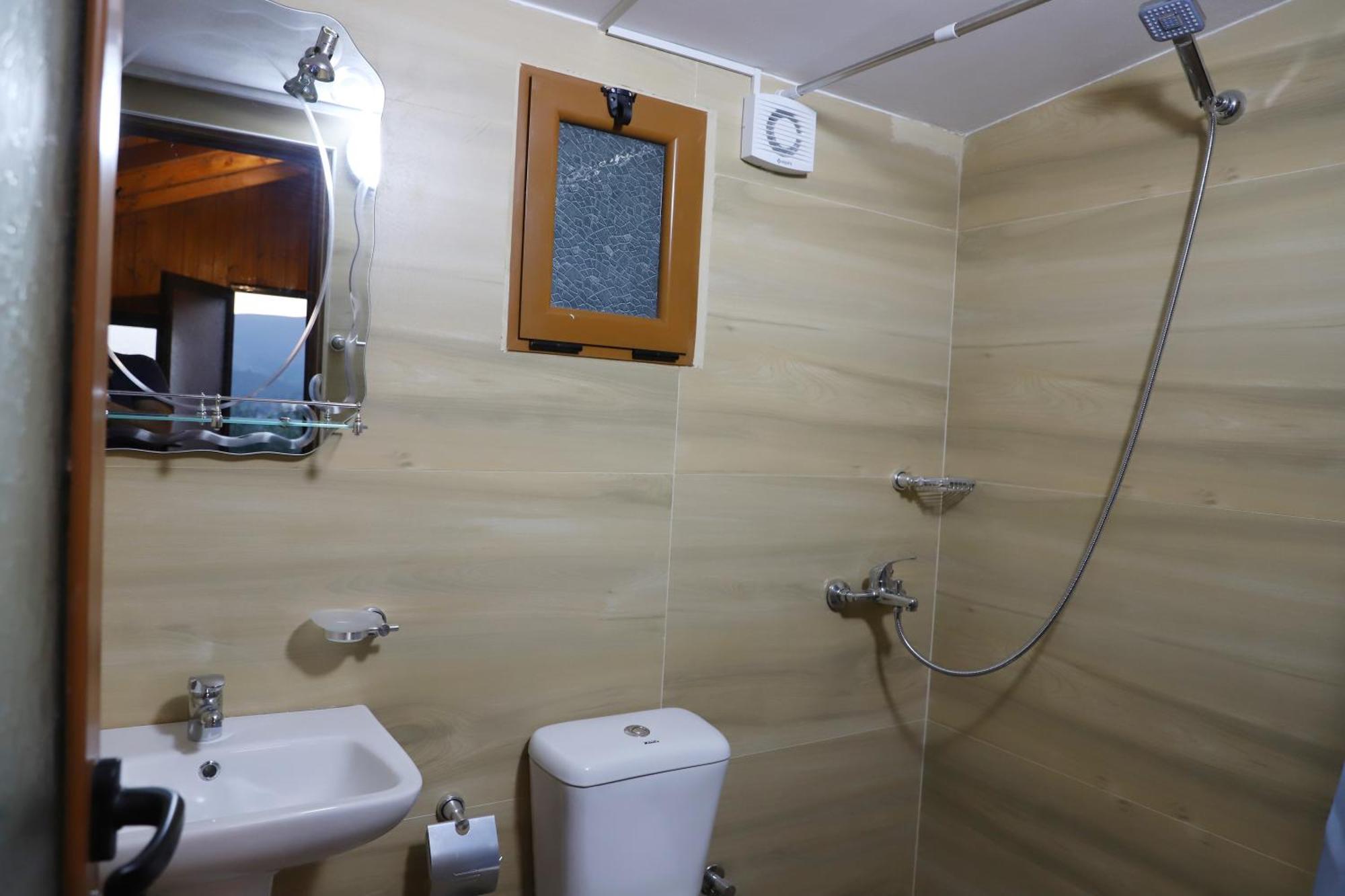 Bujtina Musta Casa de hóspedes Berati Exterior foto