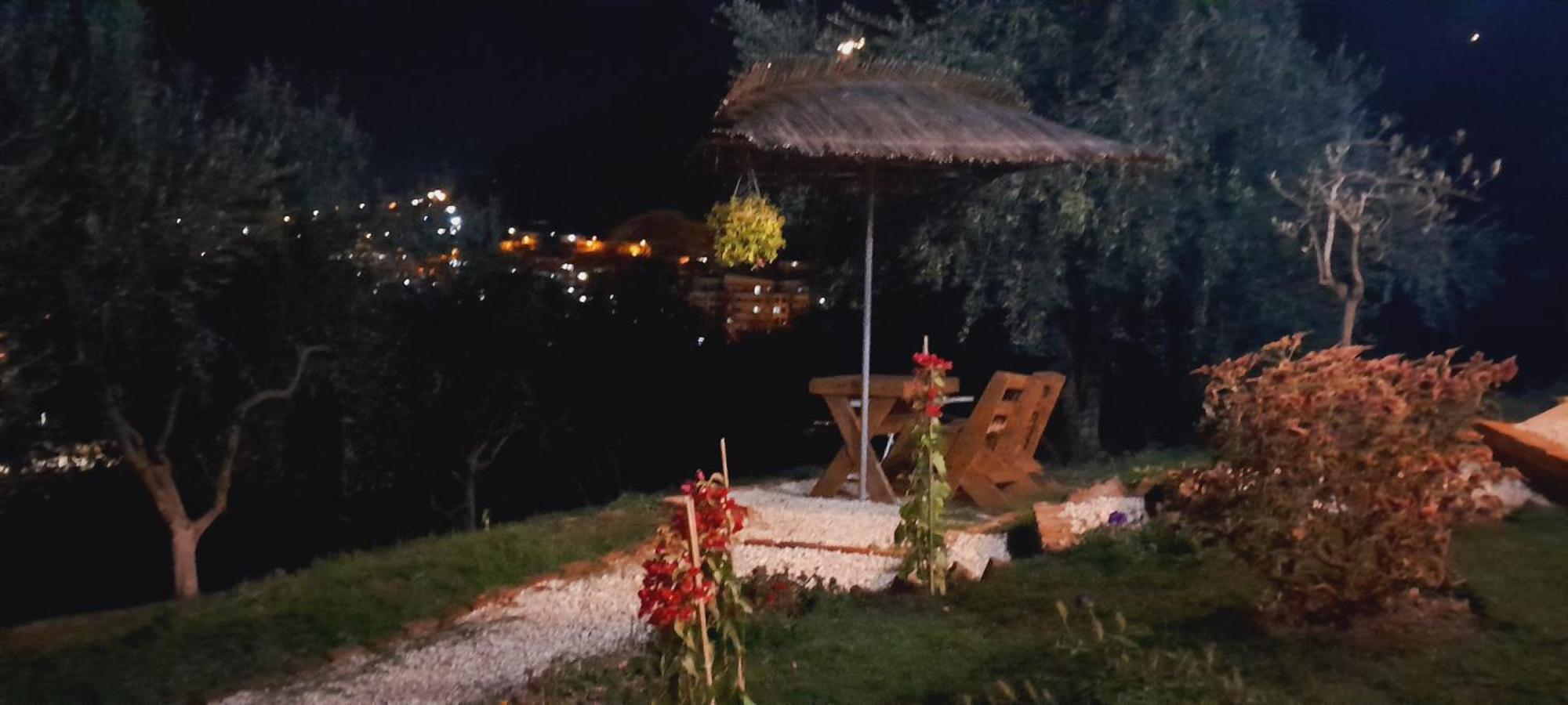 Bujtina Musta Casa de hóspedes Berati Exterior foto
